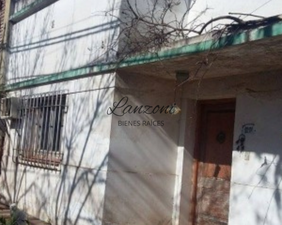 VIVIENDA EN BARRIO LANUSSE, CIUDAD DE LUJÁN - Cód. LBR11CAS