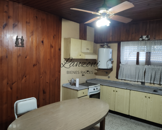 EXCEPCIONAL INMUEBLE A LA VENTA- Cód.LBR57CAS 