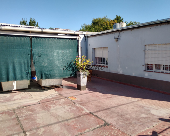 PROPIEDAD EN VENTA - LUJÁN; Cód. LBR149CAS/L 