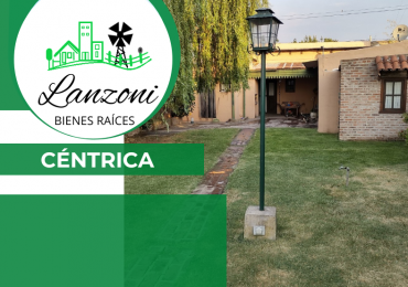 CASA CÉNTRICA CON IMPORTANTE AMPLITUD DE PARQUE - Cód. LBR88CAS